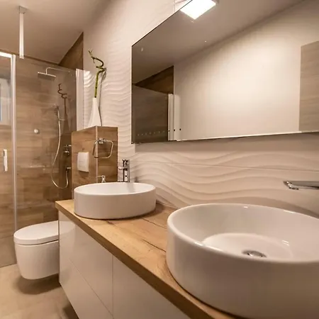 Apartment Apartman Leni