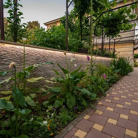 Apartment Apartman Leni Pula
