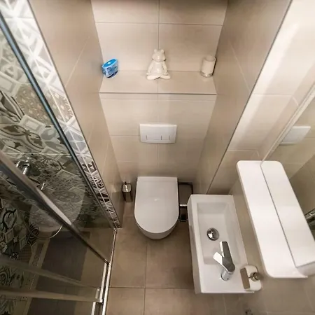 Apartman Leni Apartment